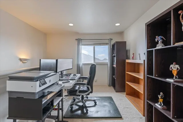 Listing Image for 245 Kamahao Cir 26 of 37