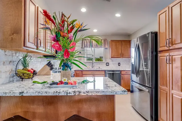 Listing Image for 64 Oluea Cir 15 of 50