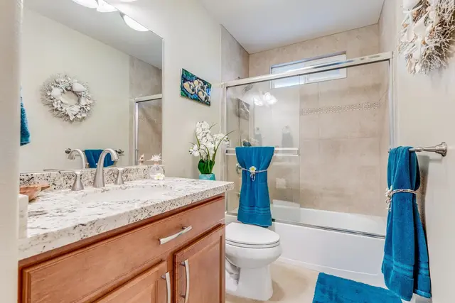 Listing Image for 64 Oluea Cir 34 of 50