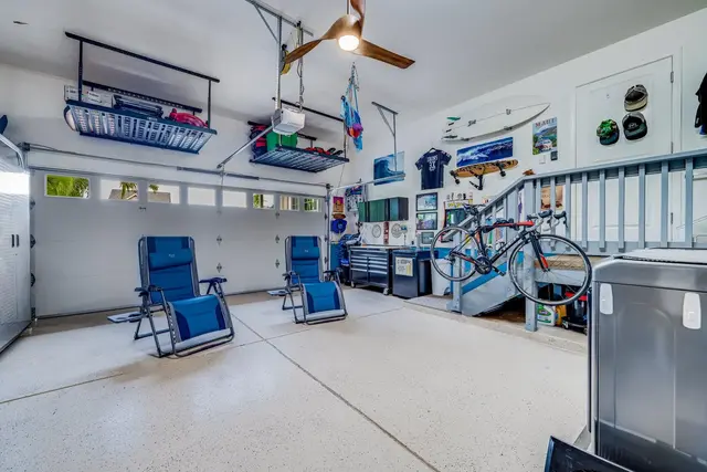 Listing Image for 64 Oluea Cir 43 of 50