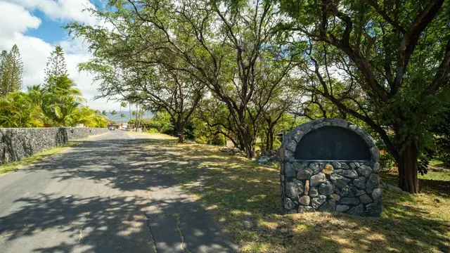 Listing Image for 185 Auhana Rd Unit E 1 of 3