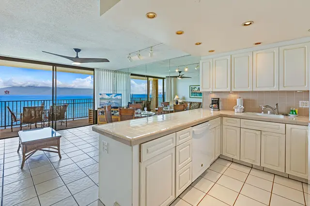 Listing Image for 3543 Lower Honoapiilani Rd L-306 18 of 46