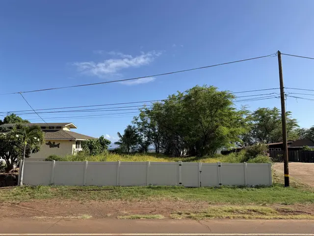 Listing Image for 2700 Kamehameha V Hwy 1 of 12