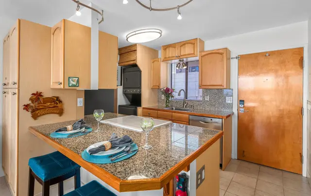 Listing Image for 2219 S Kihei Rd A-401 11 of 40