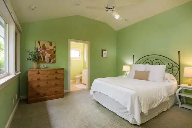 Listing Image for 14830 Haleakala Hwy 27 of 50