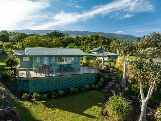 Listing Image for 14830 Haleakala Hwy 32 of 50