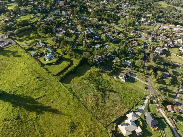 Listing Image for 14830 Haleakala Hwy 50 of 50