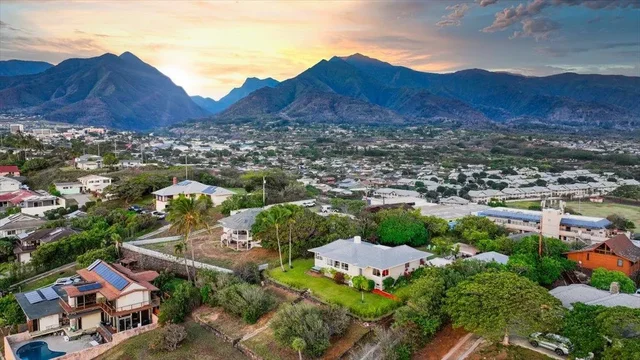 Listing Image for 417 Liholiho St A 2 of 12