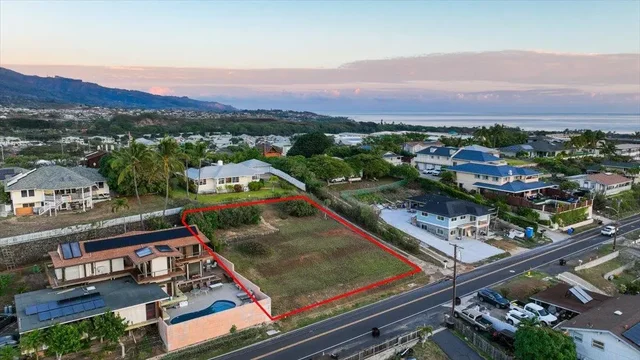 Listing Image for 417 Liholiho St A 8 of 12