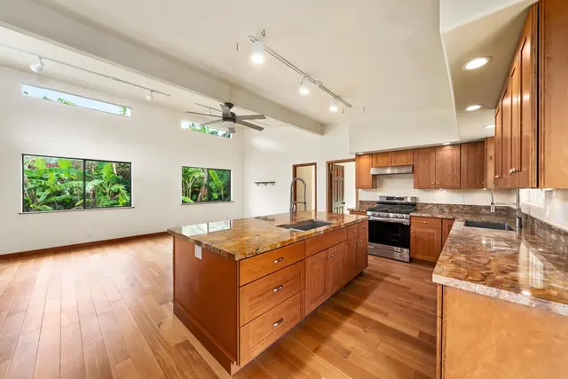 Listing Image for 323 Door Of Faith Rd 10 of 48
