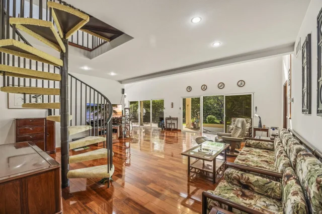 Listing Image for 355 Kamalei Cir 11 of 47