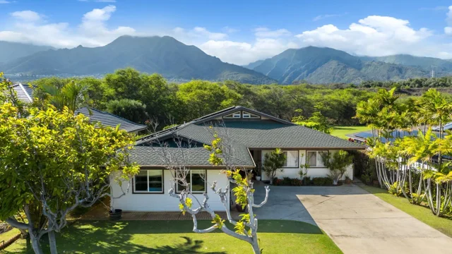 Listing Image for 355 Kamalei Cir 8 of 47