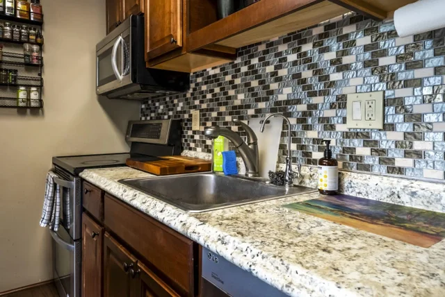 Listing Image for 99 Walaka St 12a 5 of 29