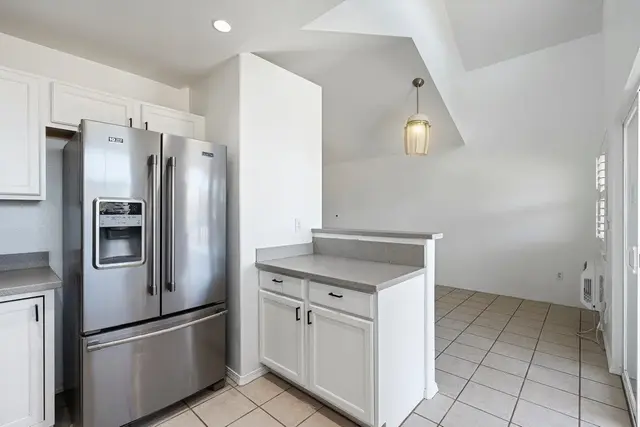 Listing Image for 20 Halili Ln 2a 13 of 50