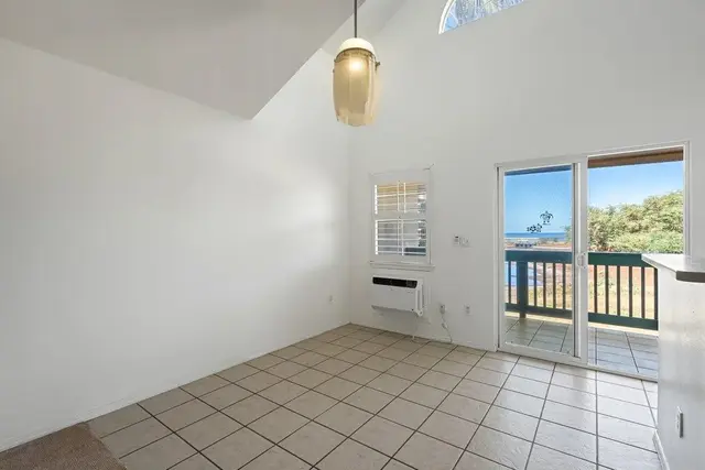 Listing Image for 20 Halili Ln 2a 17 of 50