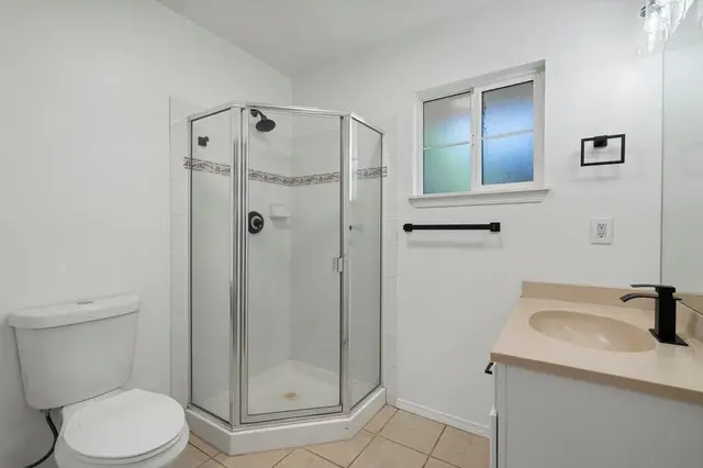 Listing Image for 20 Halili Ln 2a 27 of 50