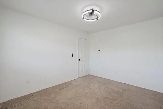 Listing Image for 20 Halili Ln 2a 34 of 50