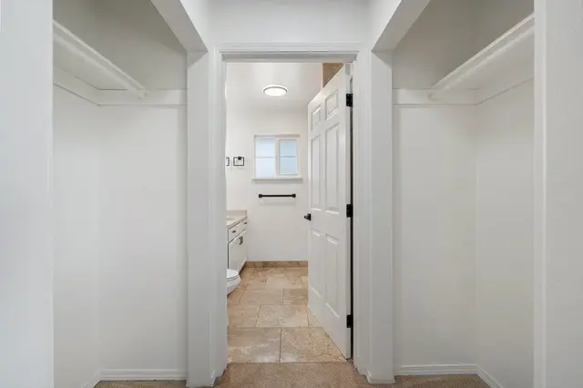 Listing Image for 20 Halili Ln 2a 35 of 50