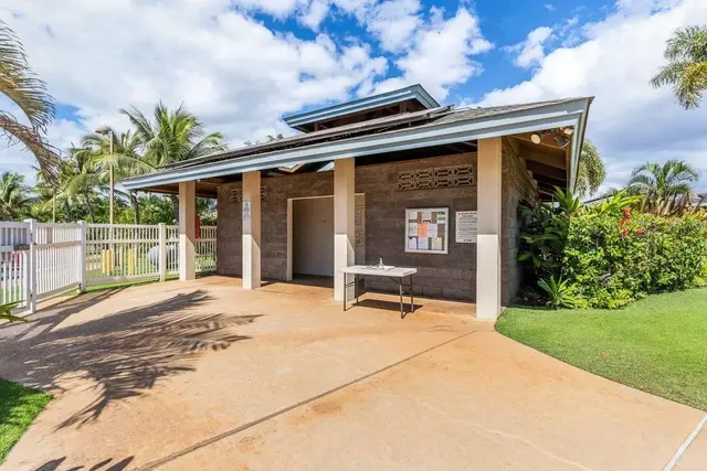 Listing Image for 20 Halili Ln 2a 44 of 50