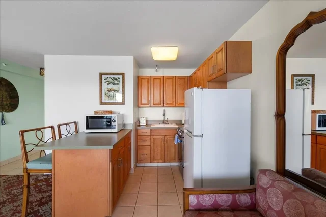 Listing Image for 4327 Lower Honoapiilani Rd 706 7 of 18