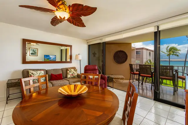 Listing Image for 50 Hauoli St 302 11 of 43