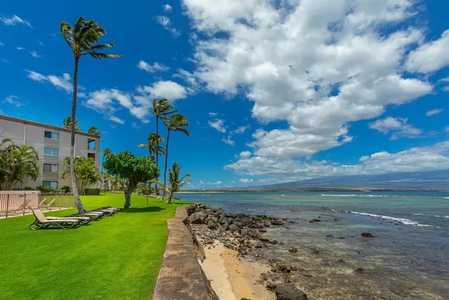 Listing Image for 50 Hauoli St 302 32 of 43