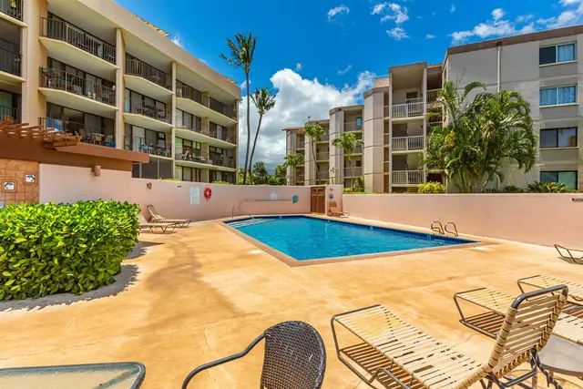 Listing Image for 50 Hauoli St 302 35 of 43
