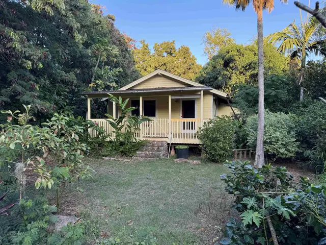Listing Image for 8557 Kamehameha V Hwy 16 of 21