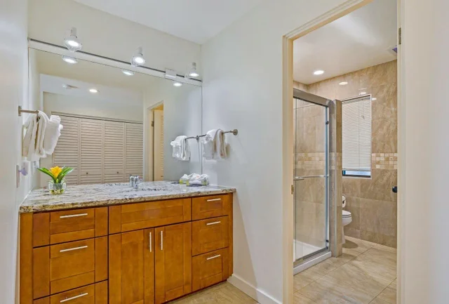 Listing Image for 500 Kapalua Dr 14t 1-2 8 of 30