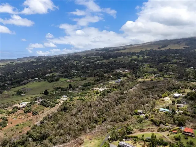 Listing Image for 0 Kamehameiki Rd 13 of 27