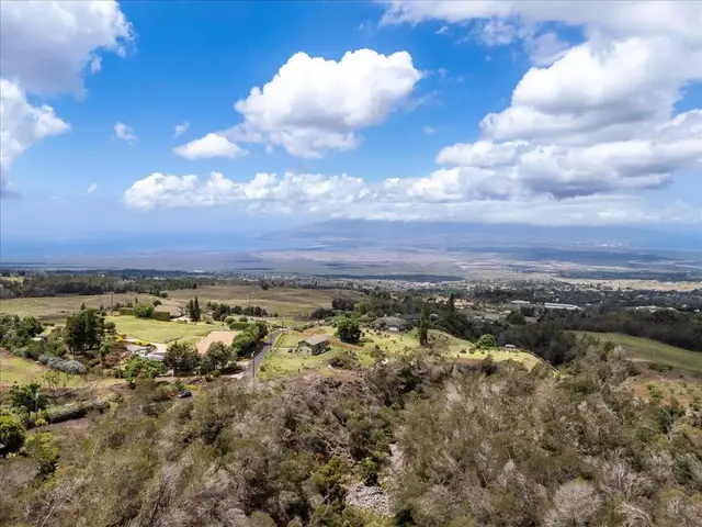 Listing Image for 0 Kamehameiki Rd 3 of 27