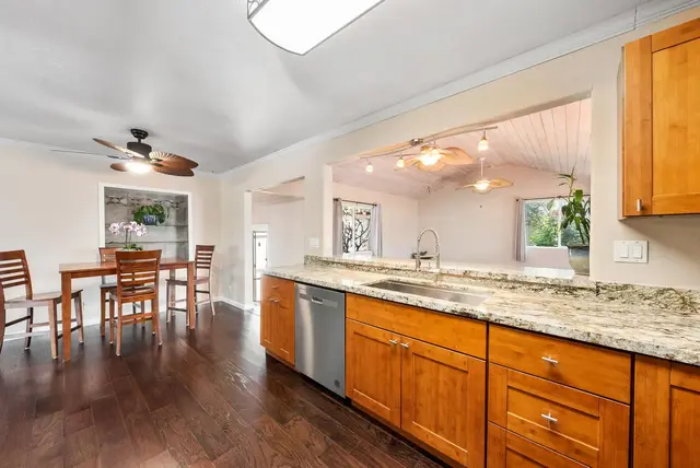 Listing Image for 2730 Keikilani St 9 of 48