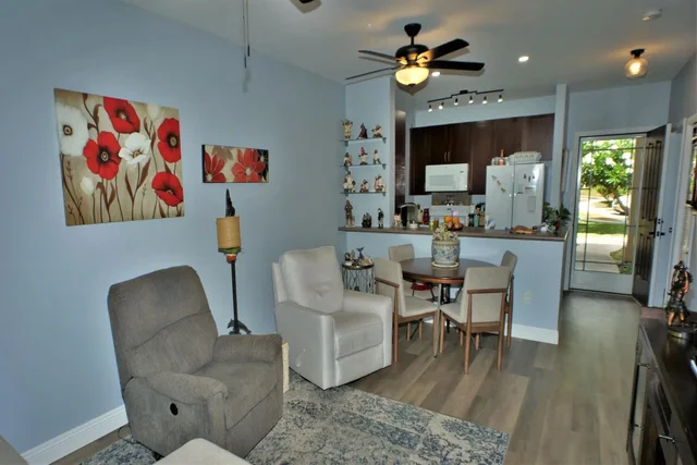 Listing Image for 125 Hoowaiwai Loop 1902 5 of 21