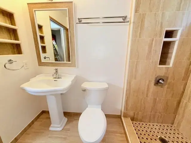 Listing Image for 3 Koiula Ln 114 20 of 50