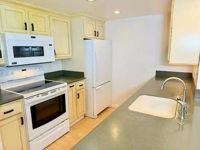 Listing Image for 3 Koiula Ln 114 26 of 50