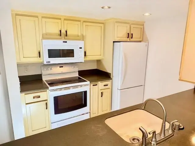 Listing Image for 3 Koiula Ln 114 3 of 50