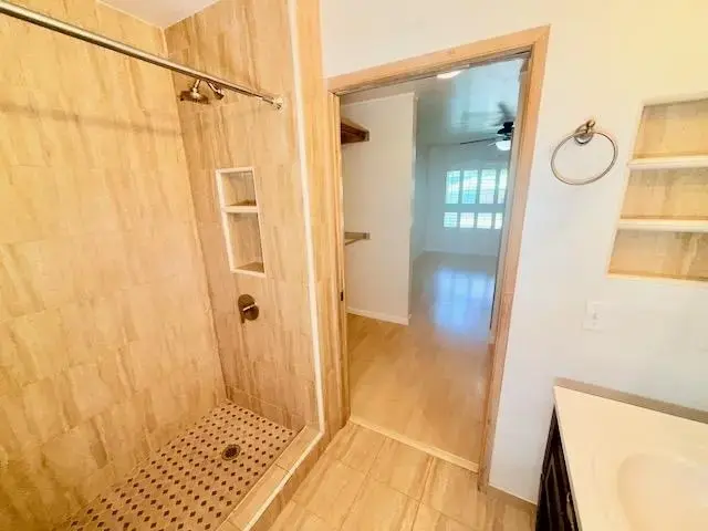 Listing Image for 3 Koiula Ln 114 36 of 50