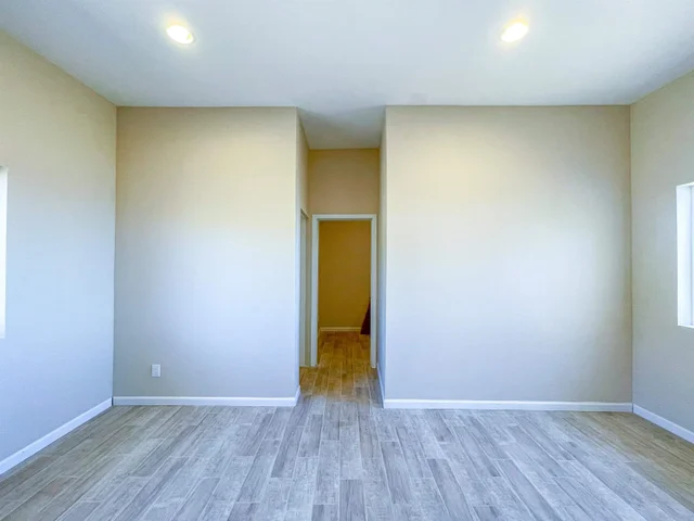 Listing Image for 282 Luawai St B 23 of 26