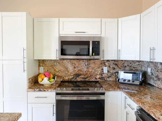 Listing Image for 282 Luawai St B 7 of 26