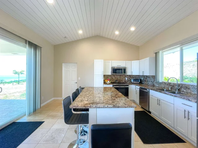 Listing Image for 282 Luawai St B 8 of 26