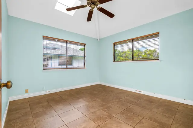 Listing Image for 2825 Kauhale St 41 of 49