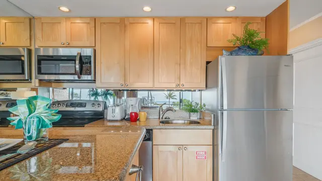 Listing Image for 3959 Lower Honoapiilani Rd 321 14 of 18