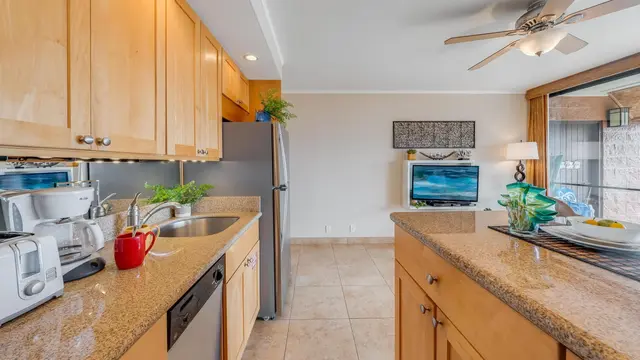 Listing Image for 3959 Lower Honoapiilani Rd 321 5 of 18