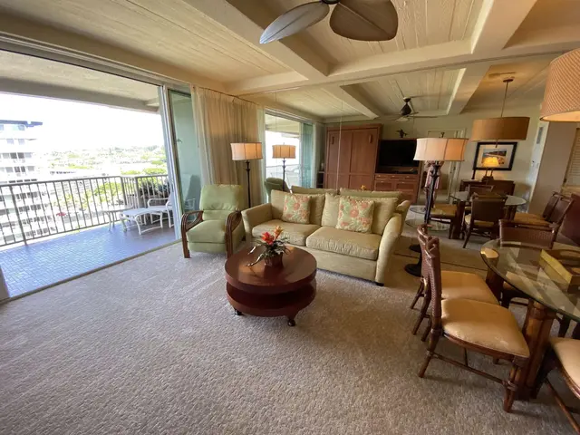 Listing Image for 2481 Kaanapali Pkwy 1070r 4 of 36