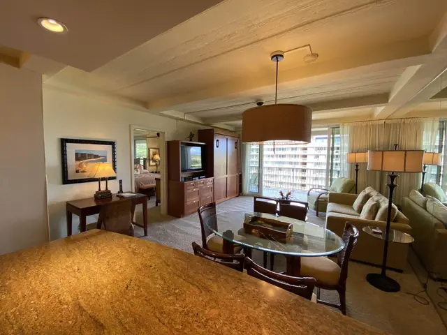 Listing Image for 2481 Kaanapali Pkwy 1070r 7 of 36