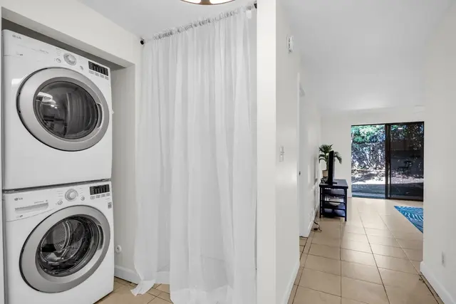 Listing Image for 2747 S Kihei Rd D-102 21 of 41