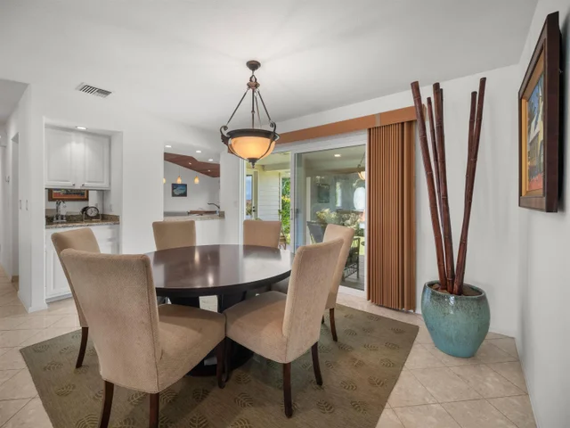 Listing Image for 212 E Ikea Kai Pl 10 of 50