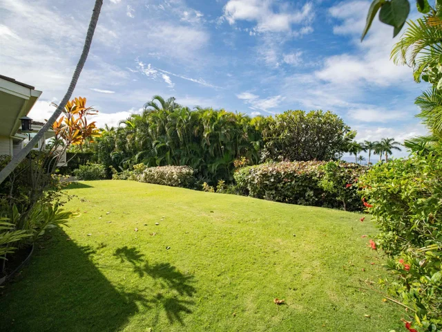 Listing Image for 212 E Ikea Kai Pl 19 of 50