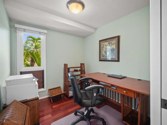 Listing Image for 212 E Ikea Kai Pl 39 of 50