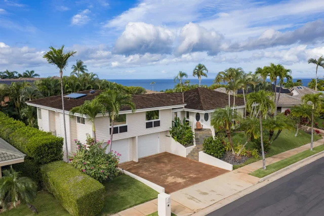 Listing Image for 212 E Ikea Kai Pl 46 of 50